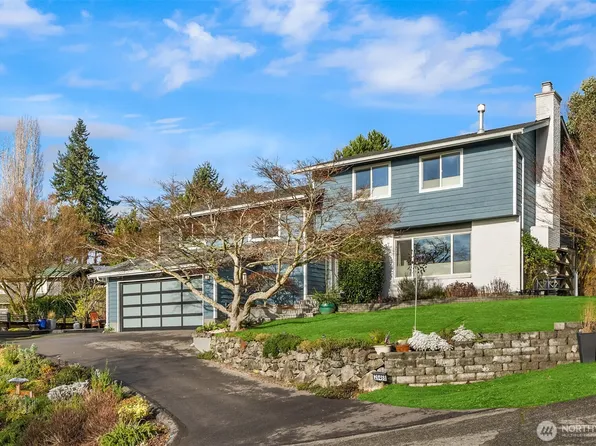 26468 Kingsview Loop NE, Kingston, WA 98346