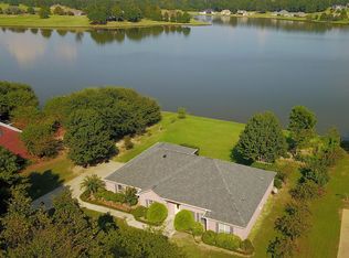 1224 W Lakeshore Dr, Starkville, MS 39759
