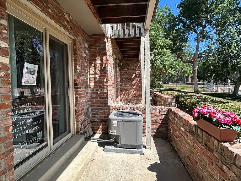 4246 S Granby St #D — Photo 4