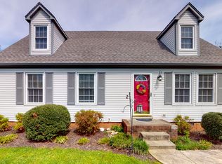 2442 Paddock Dr, Murfreesboro, TN 37128