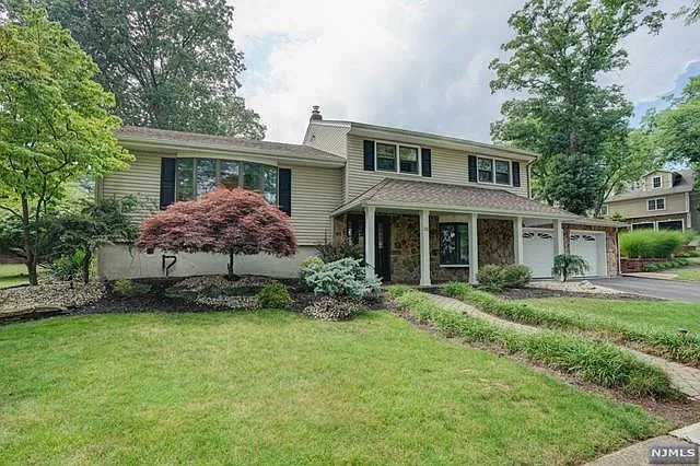 31 Clinton Ln — Photo 5