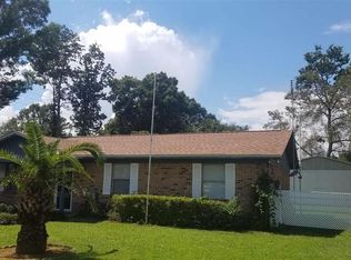 2159 Squire Dr, Cantonment, FL 32533