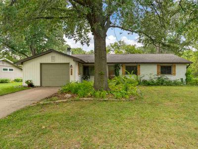 704 Eastmoor Dr, Iowa City, IA, 52246