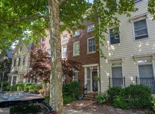 370 Hart Rd, Gaithersburg, MD 20878