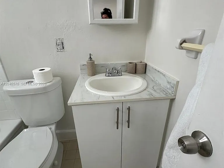 6805 SW 88th St #8 — Photo 19