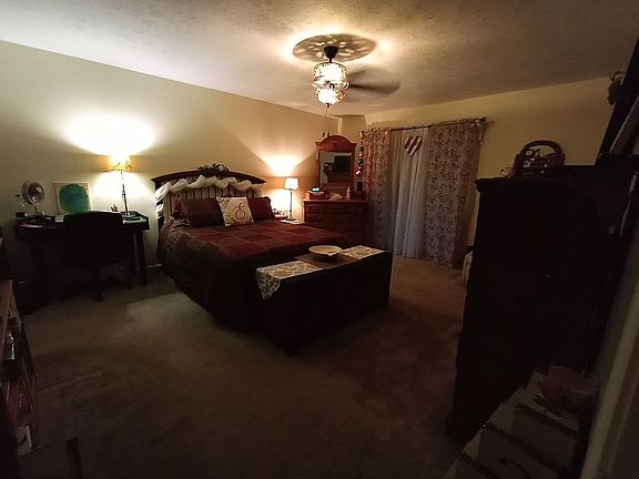 4th image of 11403 Tazwell Dr