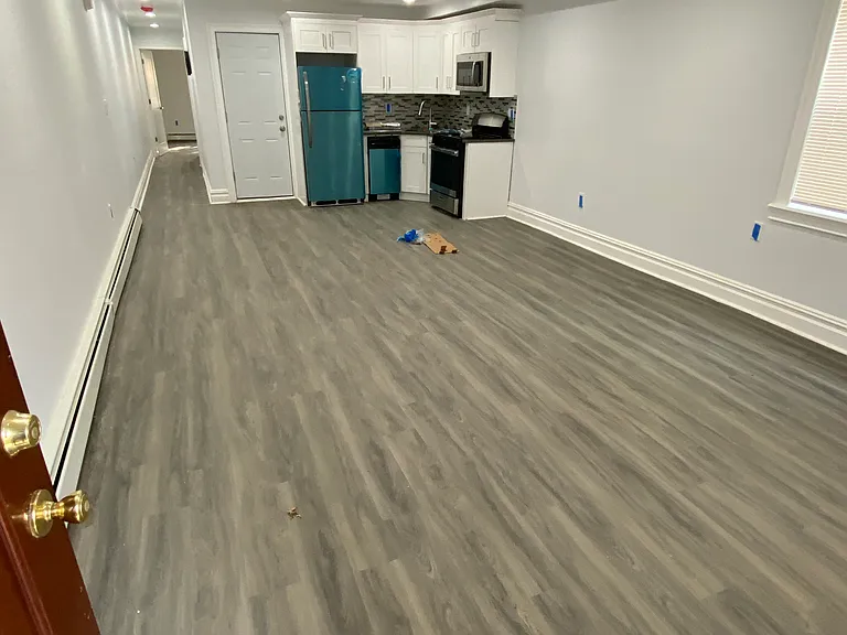 420 Saint Lawrence Ave #1 — Photo 2
