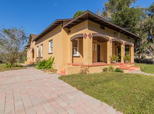 630 S Pearl St, Deland, FL 32720