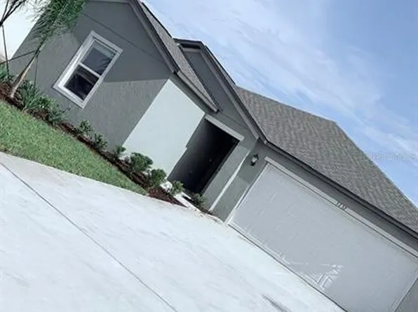 5732 Red Kite Dr, Wimauma, FL 33598