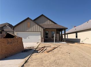 2207 Terrilyn Ct, Bryan, TX 77807