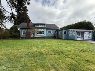2505 1st St, Tillamook, OR
