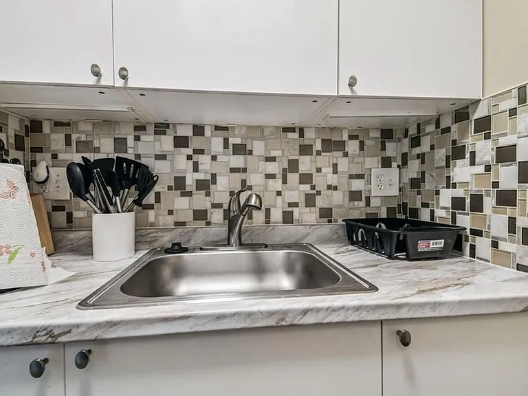 4134 Dolphin Dr #4134 — Photo 10
