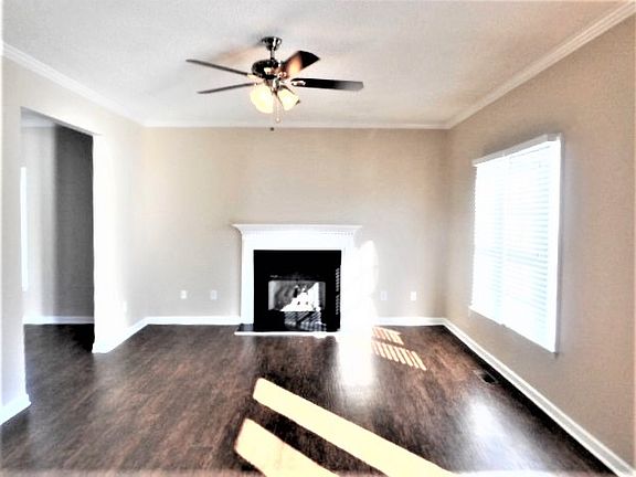 2nd image of 2405 Corinth Dr