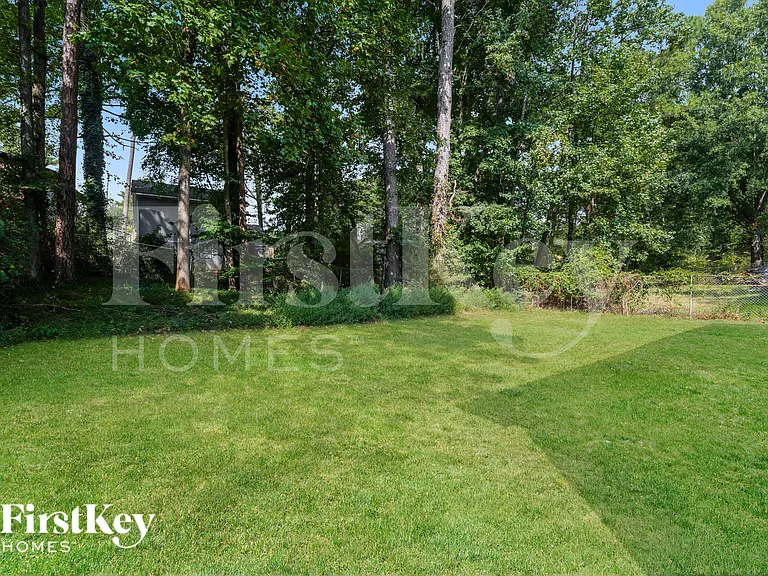 2261 Cherokee Valley Dr — Photo 17