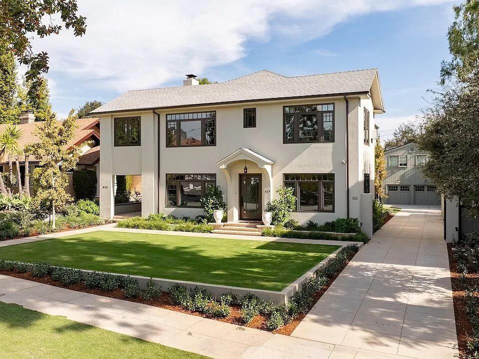 824 Brent Ave
