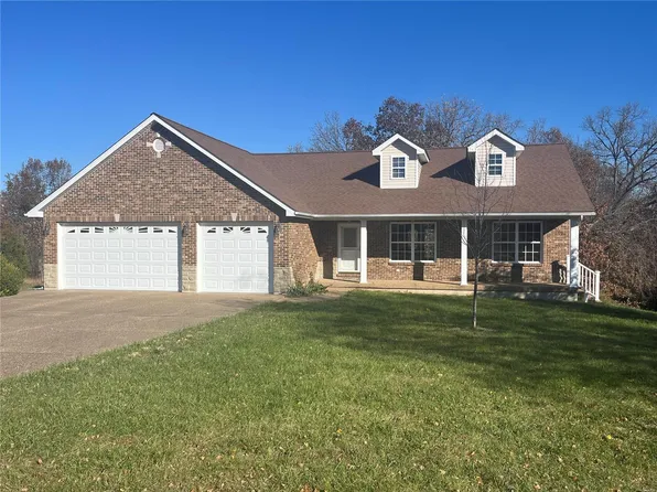 35 Chinkapin Ct, Troy, MO 63379