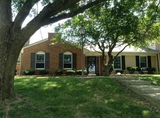 7706 Patrick Henry Ln, Washington Township, OH 45459