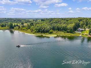 12543 Woodland Park Dr NE, Belding, MI 48809