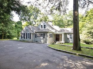 120 Seven Bridges Rd, Chappaqua, NY 10514