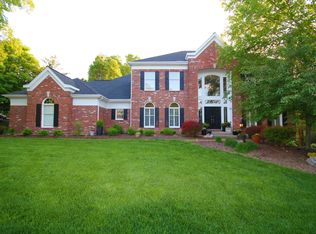 17620 Myrtlewood Dr, Chesterfield, MO 63005