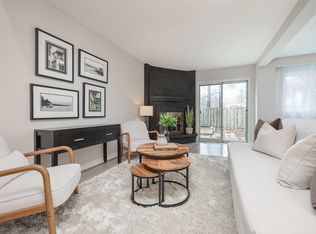 242 Tansley Rd #A, Vaughan, ON L4J2Y9