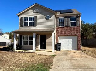 626 Duncan Station Dr, Duncan, SC 29334