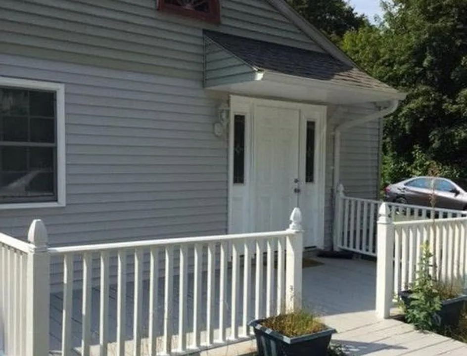 23 Centerbrook Rd