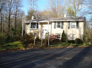 1094 W Kings Hwy, Coatesville, PA 19320