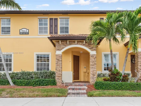 9113 SW 227th St Unit 2, Cutler Bay, FL 33190