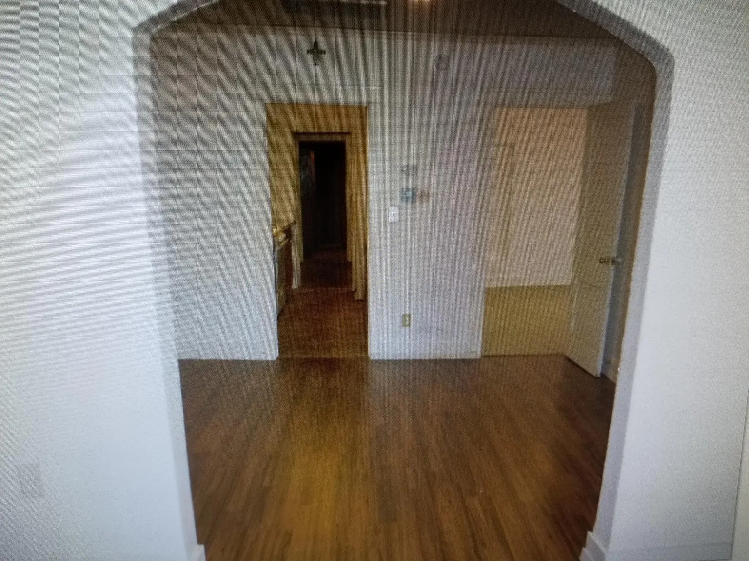 3 bed, 1200 sqft, $1,250 — Photo 4