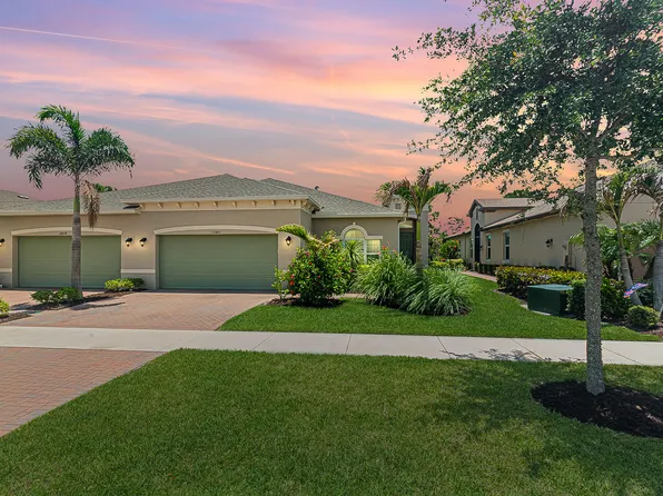 12860 SW Lake Fern Circle, Port St Lucie, FL 34987