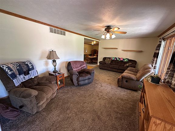 2nd image of 2802 Toalson Ave
