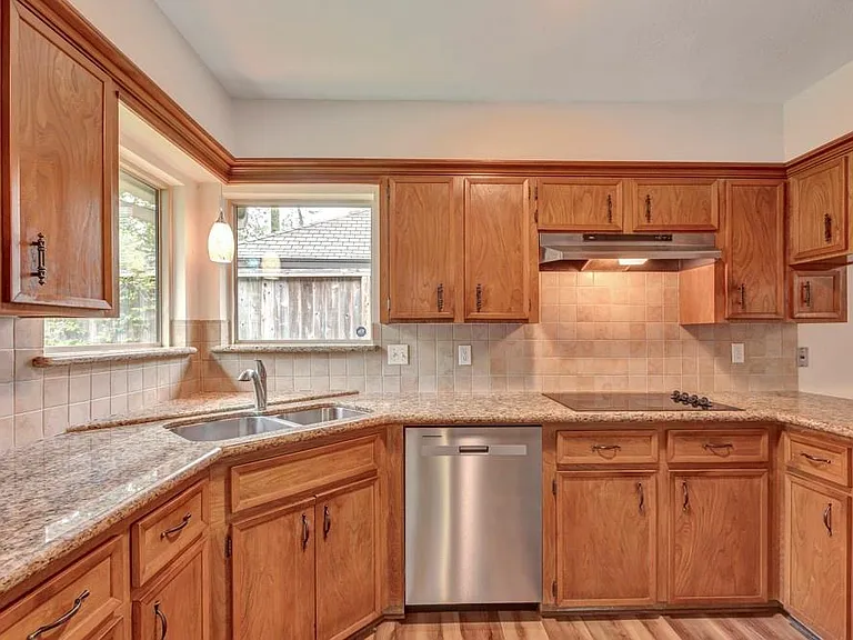 17 Wishbonebush Rd — Photo 25