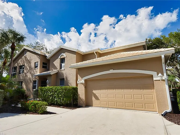 24821 Lakemont Cove Ln #101 — Photo 1
