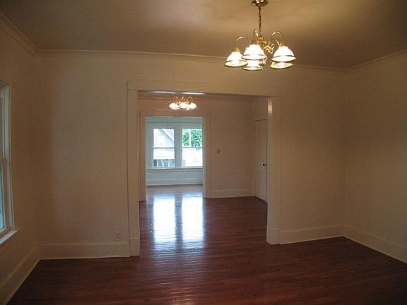3rd image of 1911 W Laura Ave APT B