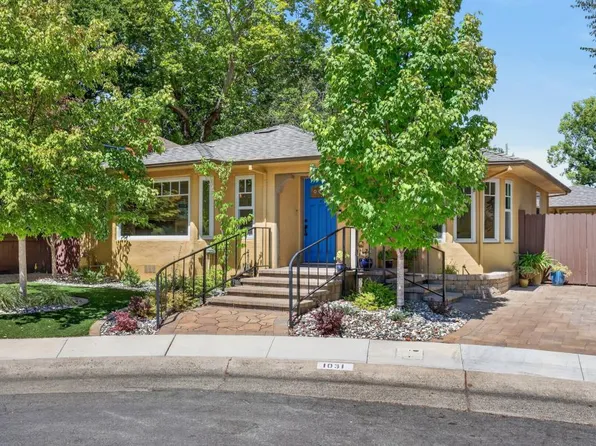 1031 9th Ave, Sacramento, CA 95818