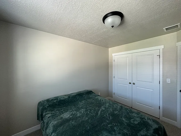 4035 W Harper Ln — Photo 77