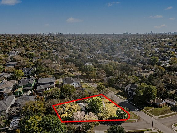 5th image of 9734 Mixon Dr