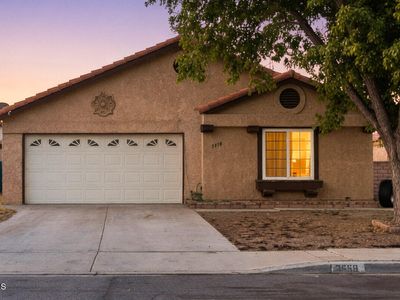 3558 Avocado Ln, Palmdale, CA, 93550
