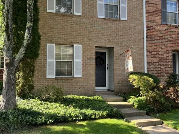 52 Sycamore Ct, Lawrence Township, NJ 08648