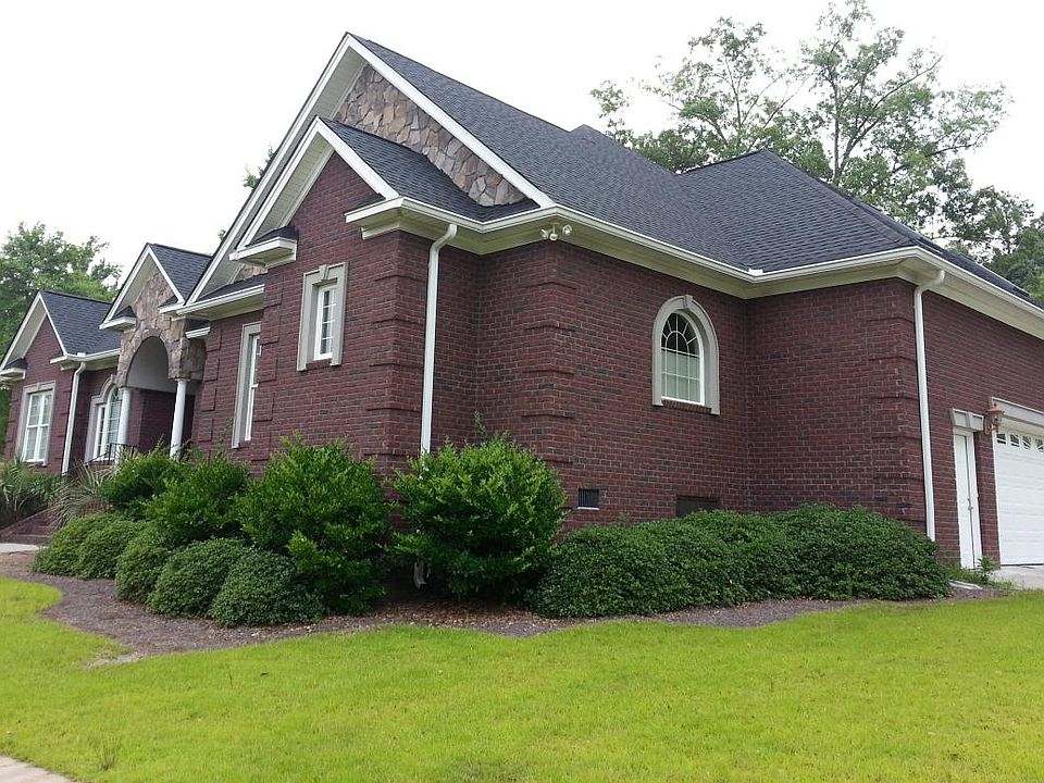 Exterior Side Entry