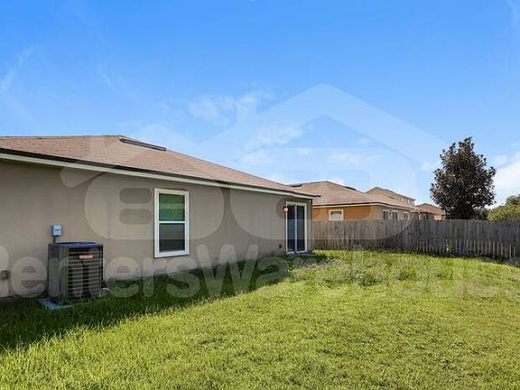 4th image of 3836 Falcon Crest Dr