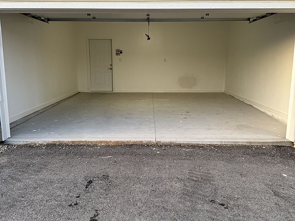 2nd image of 2225 W Mill Rd #221