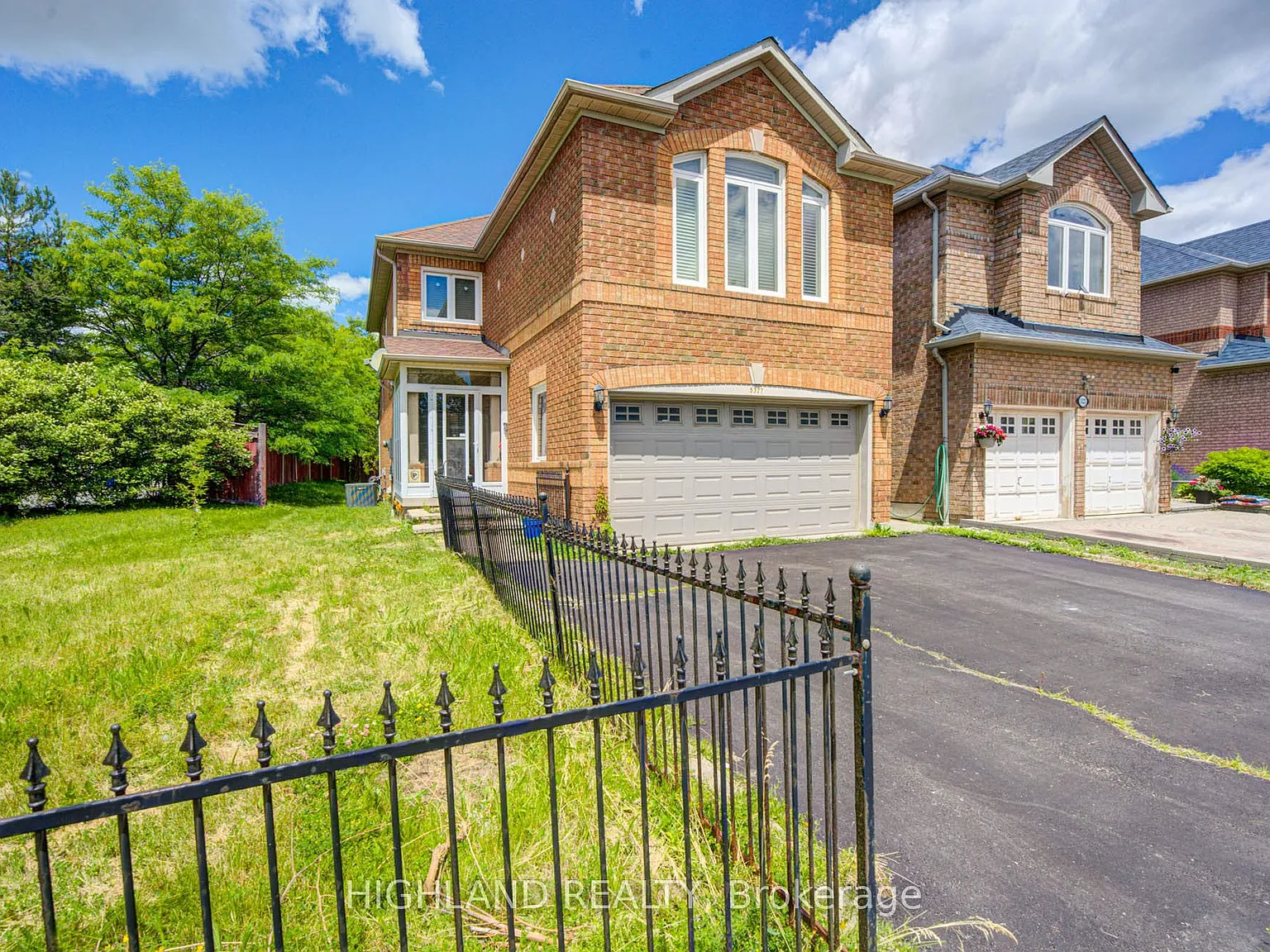 3 bed, $3,300 — Photo 2