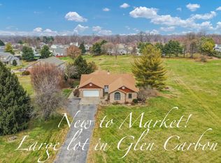 6839 Middlegate Ln, Glen Carbon, IL