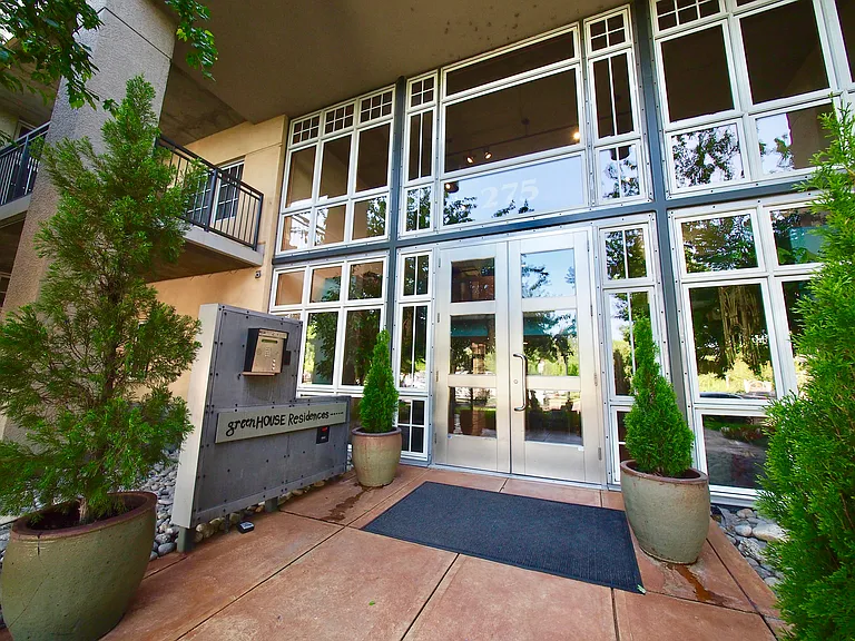 275 S Harrison St #505 — Photo 46