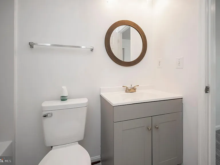 104 Stingray Ct — Photo 34