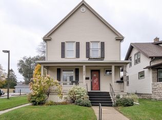 1122 Blaine Ave, Racine, WI 53405