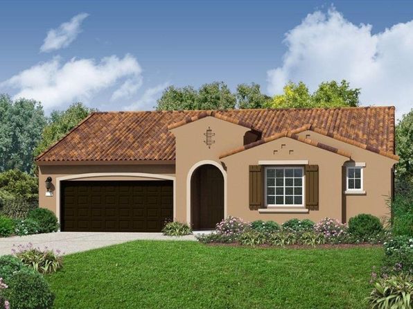 30852 Carriage Hill Dr