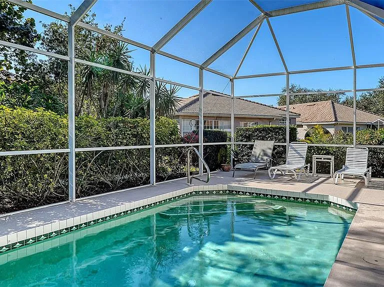 5811 White Oak Bayou Ct — Photo 40